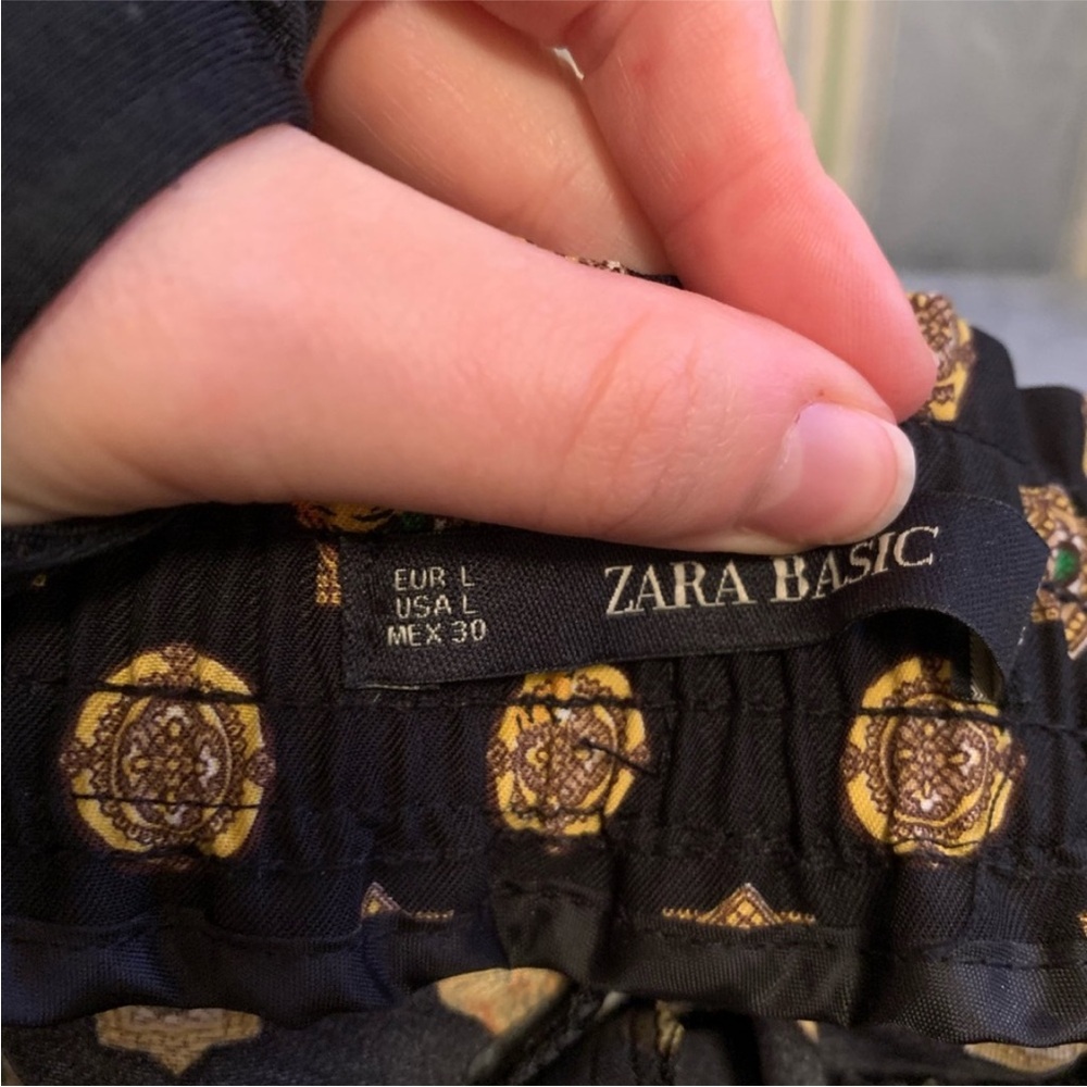 RARE Zara Black and Gold Tiger Joggers - Picture 6 of 6